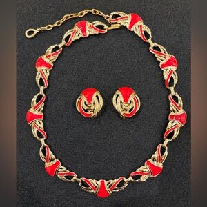 1980’s Red & Gold Tone High-Fashion Necklace/Earring Set